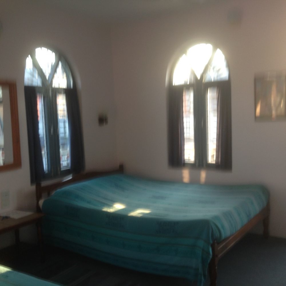 Sacred Valley Inn Покхара Экстерьер фото