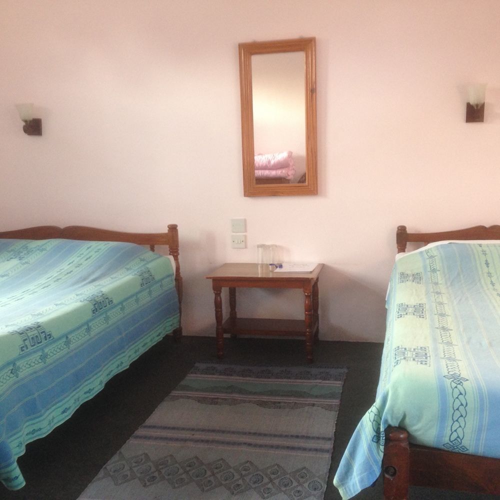 Sacred Valley Inn Покхара Экстерьер фото