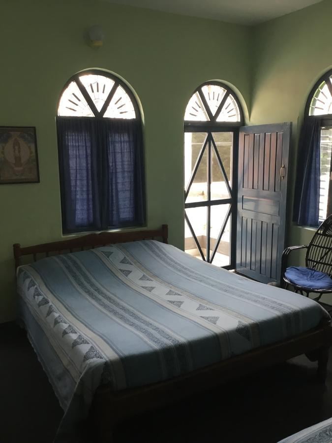 Sacred Valley Inn Покхара Экстерьер фото