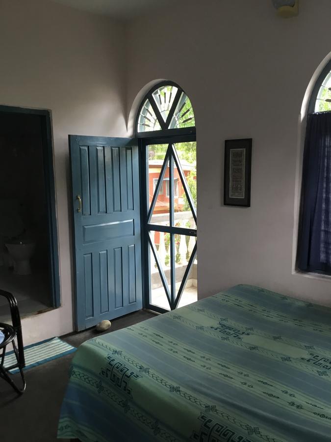 Sacred Valley Inn Покхара Экстерьер фото