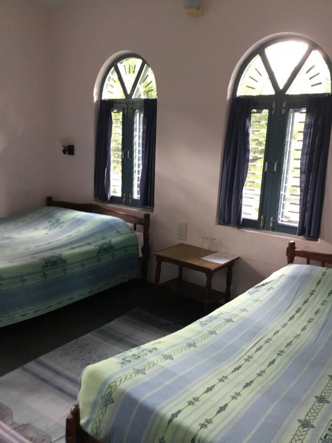 Sacred Valley Inn Покхара Экстерьер фото